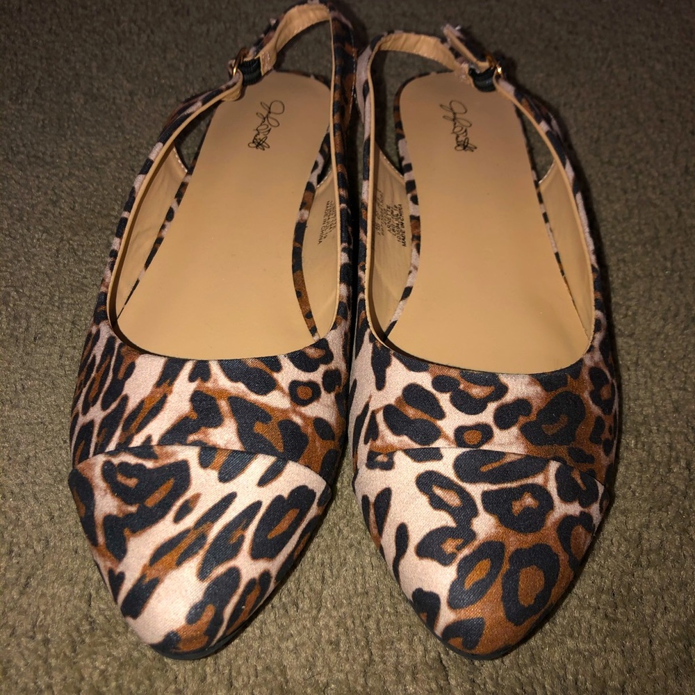 Woman’s size 9.5 brand new shoes